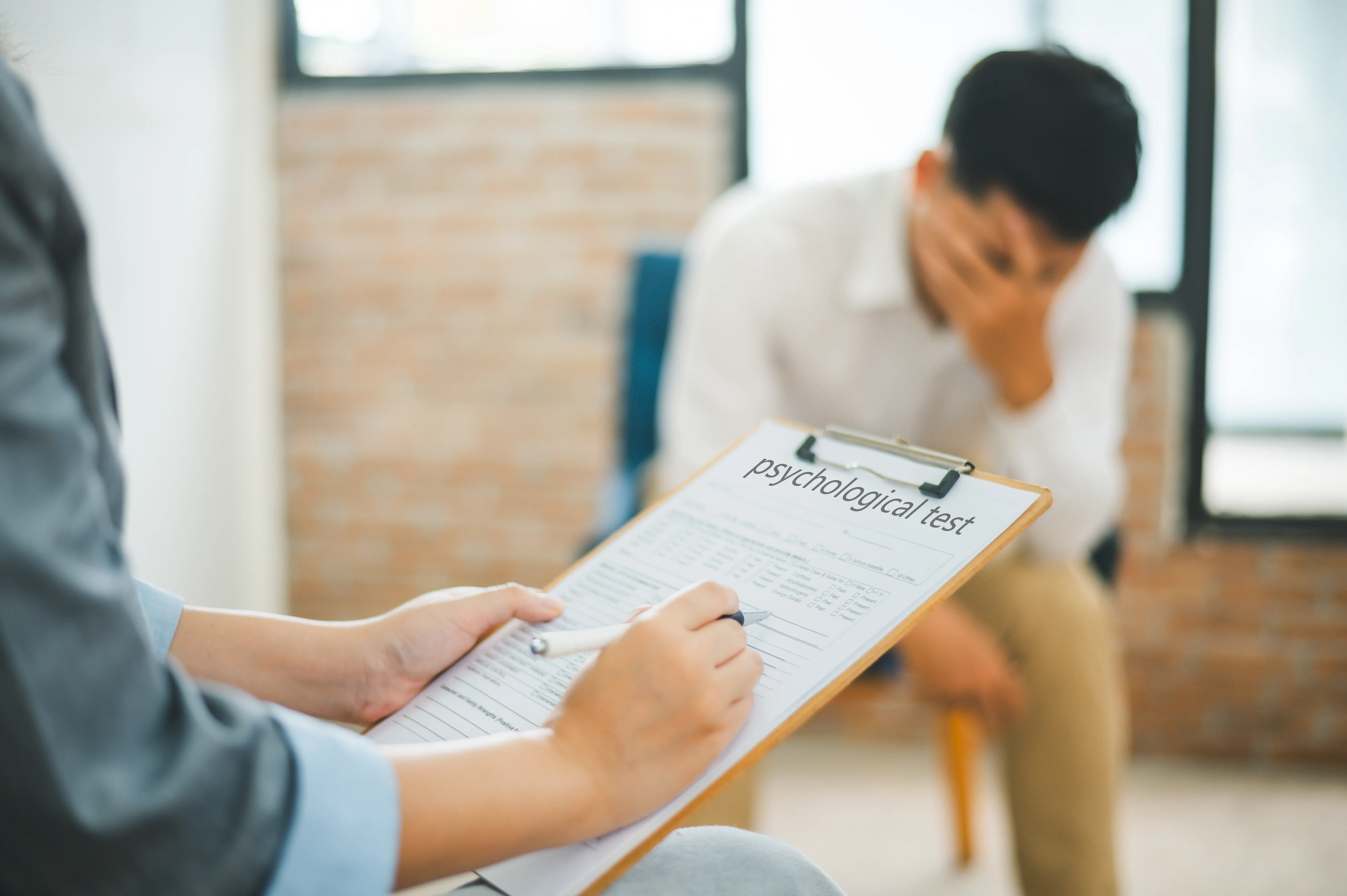 What Does a Psychiatrist Do? A Complete Guide to Services and When to Go